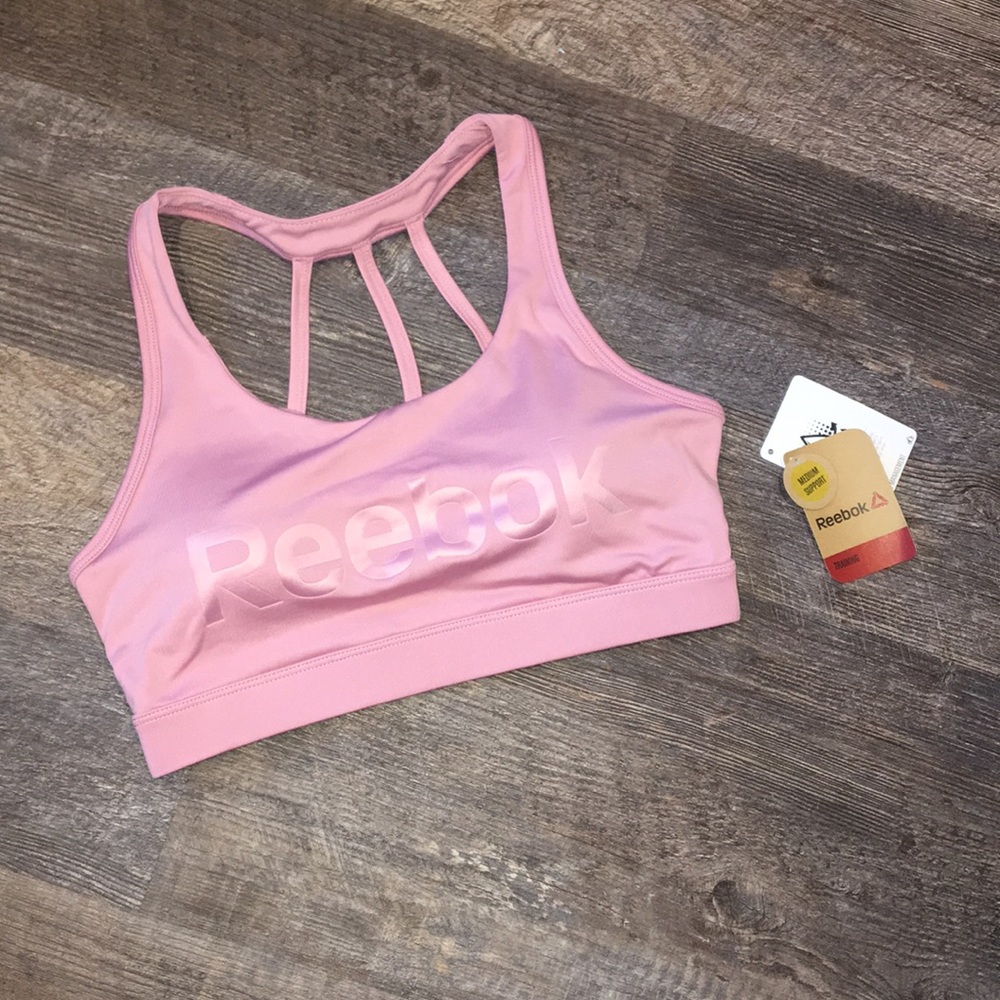 🌸NWT- Reebok Sports bra🌸